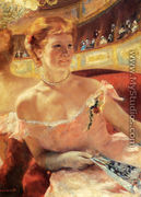Woman With A Pearl Necklace In A Loge - Mary Cassatt