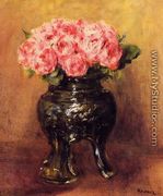 Roses In A China Vase - Pierre Auguste Renoir